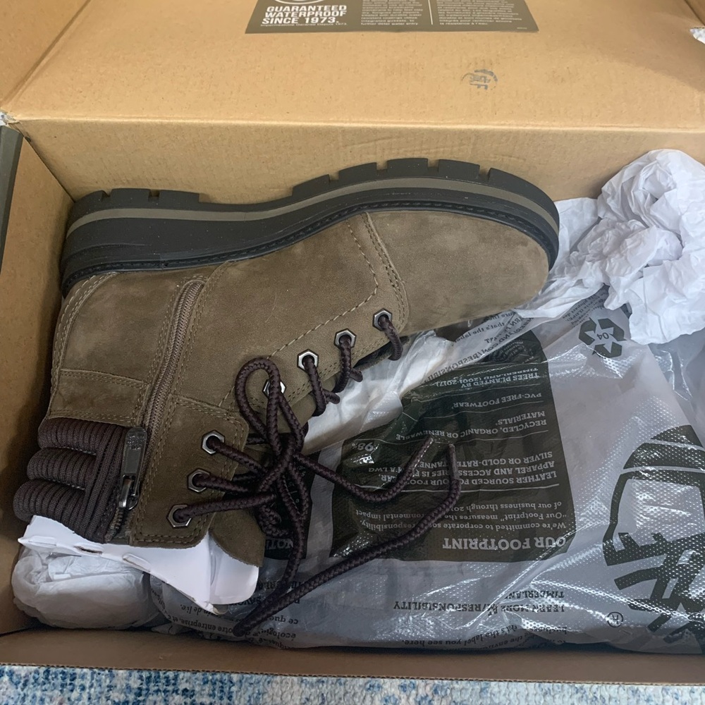 Women’s Olive Suede Lace-Up Ankle Boots